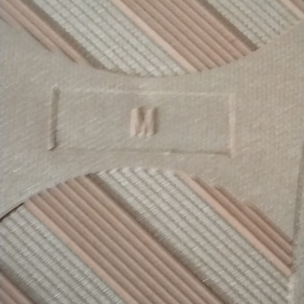 New With Tags Pink Color Memory Foam Slippers - Picture 9 of 16